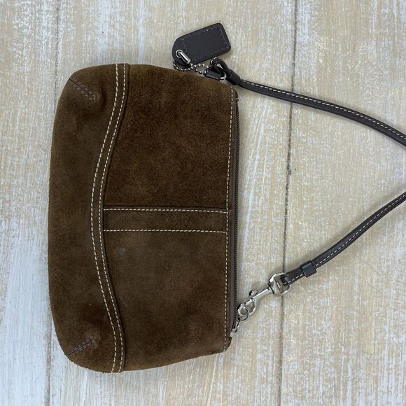 Vintage Coach Brown Suede Leather Wristlet/Wallet - Picture 4 of 9